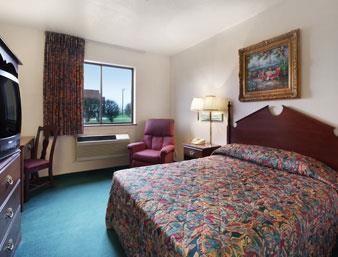 Howard Johnson Inn Nicholasville/Lexington Экстерьер фото