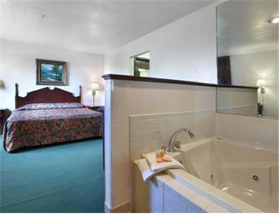 Howard Johnson Inn Nicholasville/Lexington Номер фото